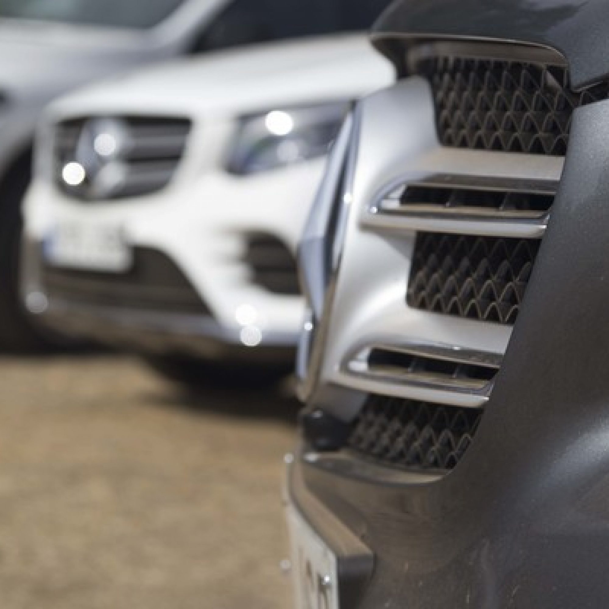 Eventos de motor. Organización de presentación y actividades deportivas del motor para empresas